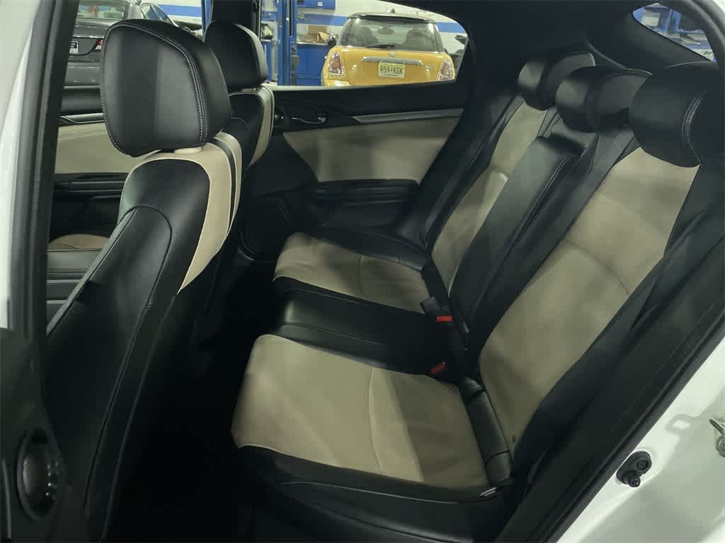 Thumbnail: 2017 Honda Civic - 16