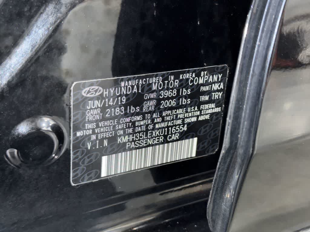 Thumbnail: 2019 Hyundai Elantra - 14