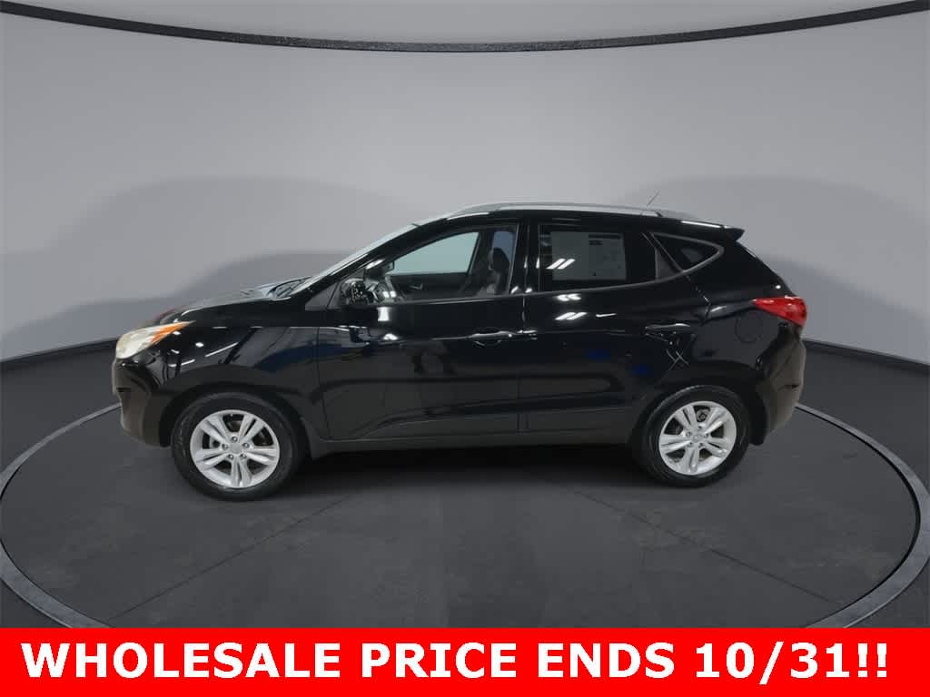 Thumbnail: 2011 Hyundai Tucson - 5