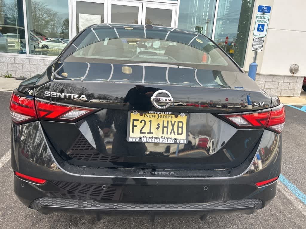 Thumbnail: 2022 Nissan Sentra - 21