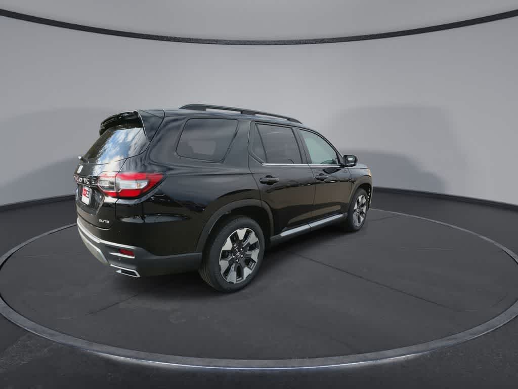 Thumbnail: 2026 Honda Pilot - 8
