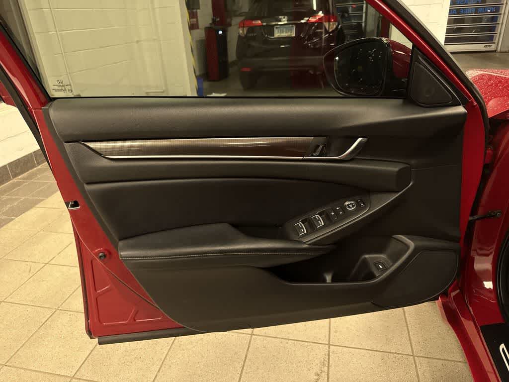 Thumbnail: 2018 Honda Accord - 29