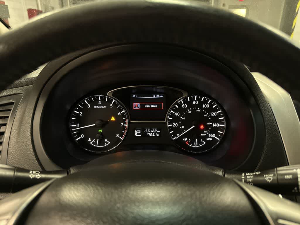 Thumbnail: 2015 Nissan Altima - 36