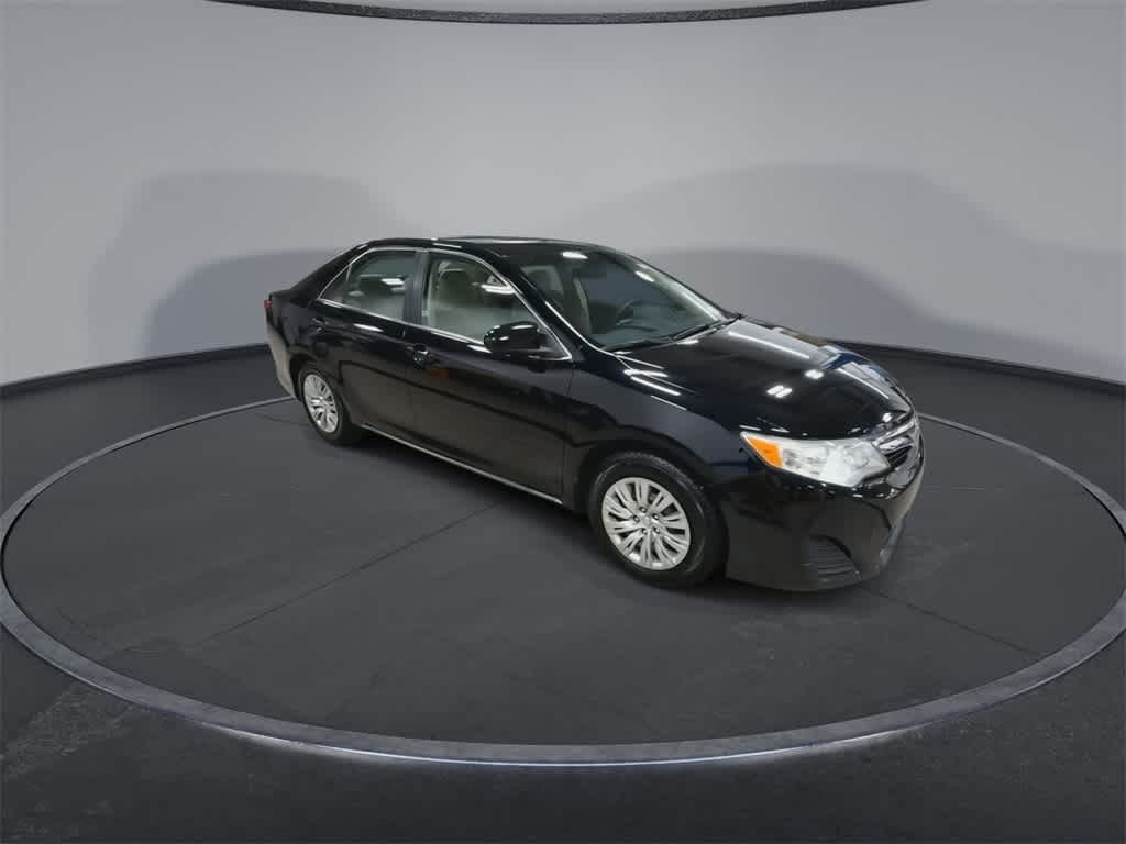Thumbnail: 2014 Toyota Camry - 2