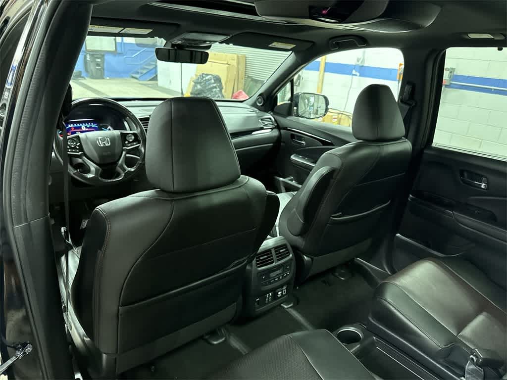Thumbnail: 2022 Honda Pilot - 31