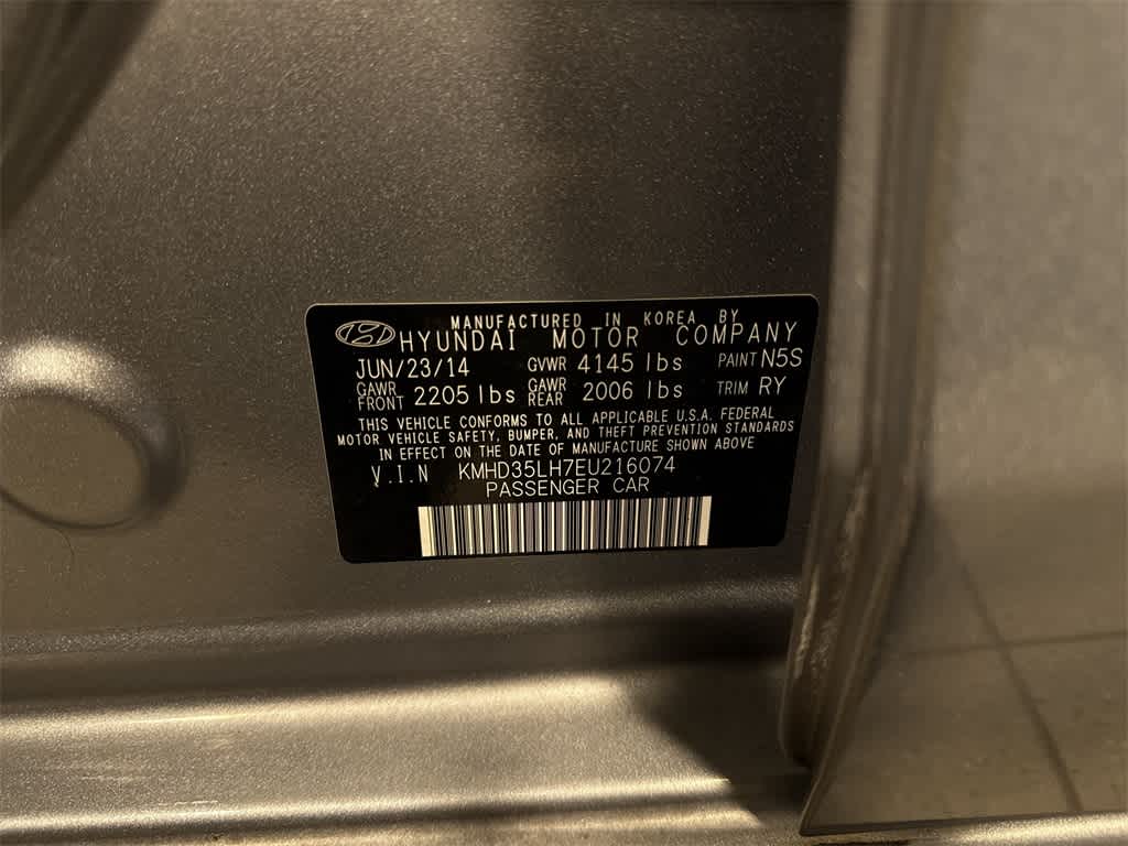 Thumbnail: 2014 Hyundai Elantra - 14