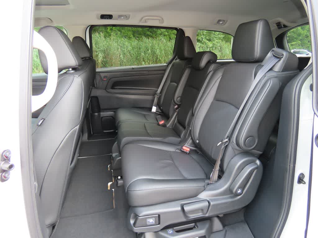 Thumbnail: 2026 Honda Odyssey - 13