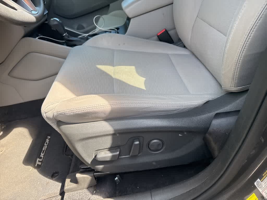 Thumbnail: 2020 Hyundai Tucson - 17