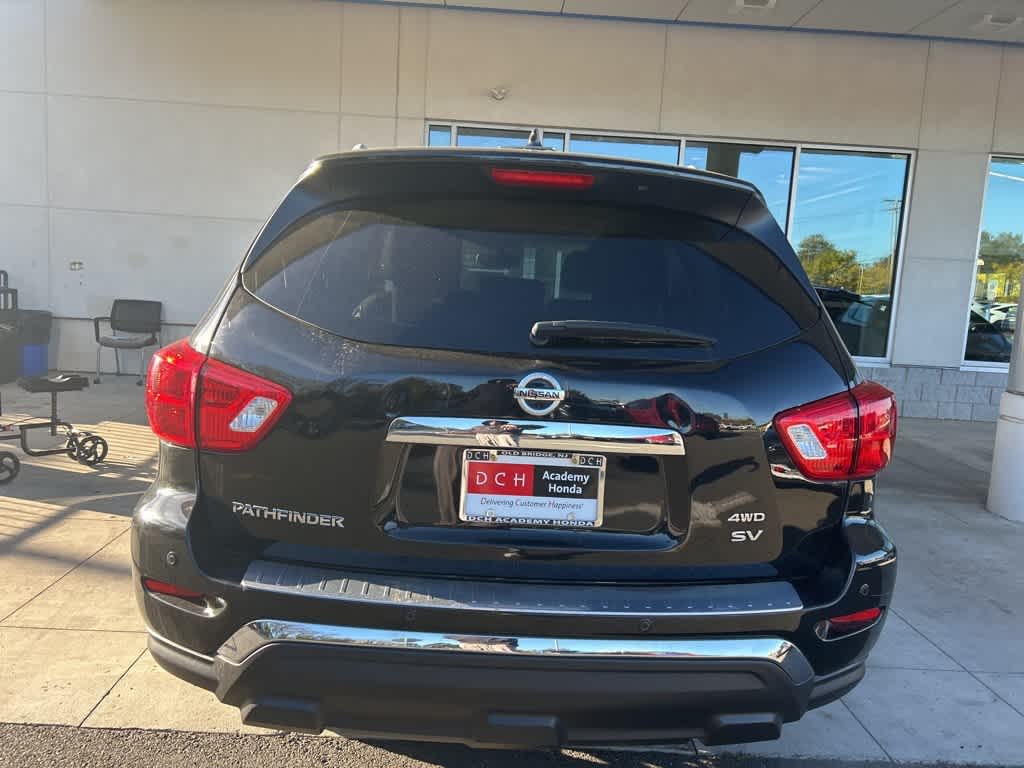 Thumbnail: 2019 Nissan Pathfinder - 10
