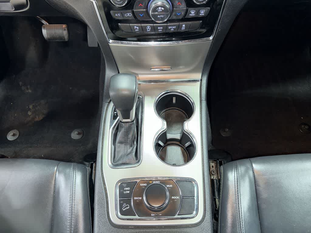 Thumbnail: 2019 Jeep Grand Cherokee - 32