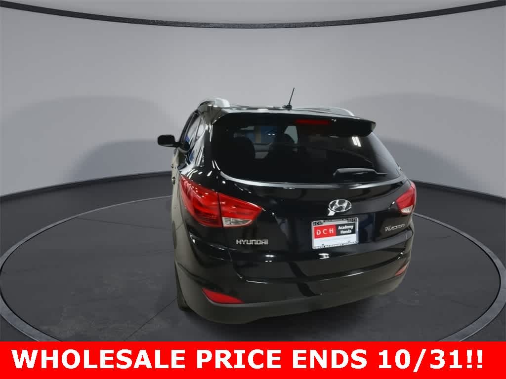 Thumbnail: 2011 Hyundai Tucson - 7