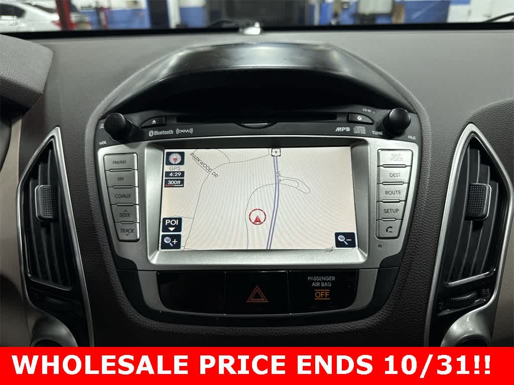 Thumbnail: 2011 Hyundai Tucson - 20