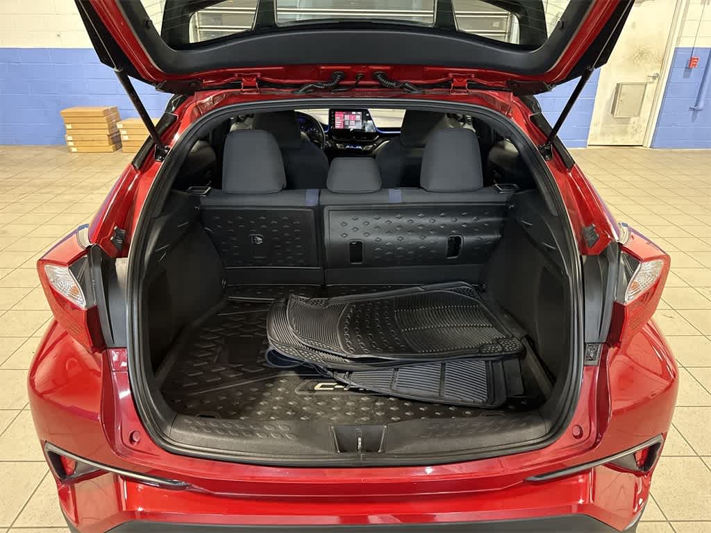 Thumbnail: 2020 Toyota C-HR - 11