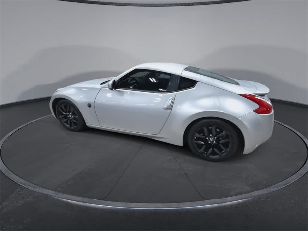 Thumbnail: 2017 Nissan Z - 6