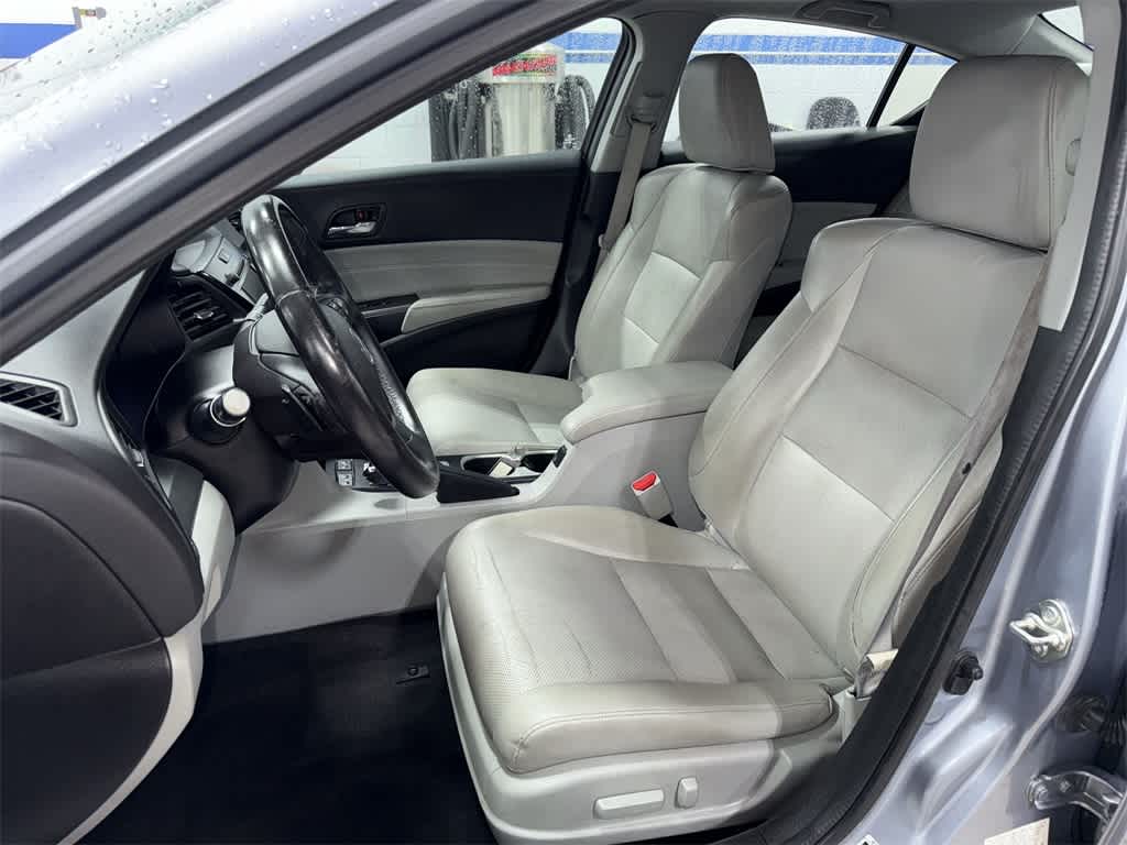 Thumbnail: 2016 Acura ILX - 14