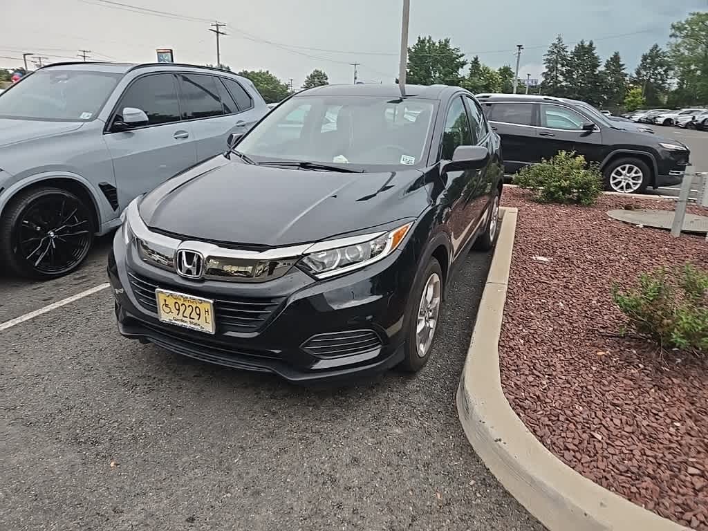 Thumbnail: 2022 Honda HR-V - 1