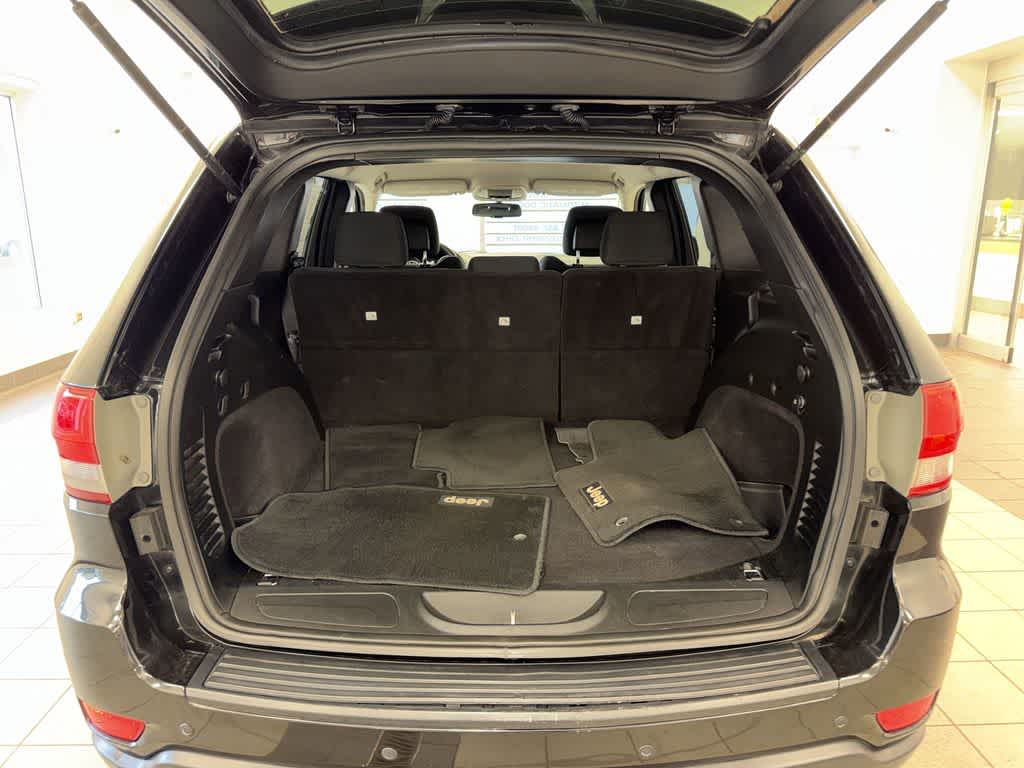 Thumbnail: 2012 Jeep Grand Cherokee - 11