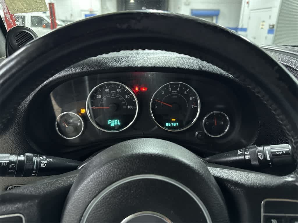 Thumbnail: 2014 Jeep Wrangler - 29