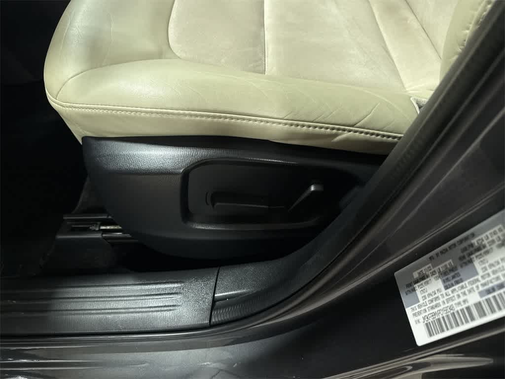 Thumbnail: 2023 Mazda CX-5 - 21