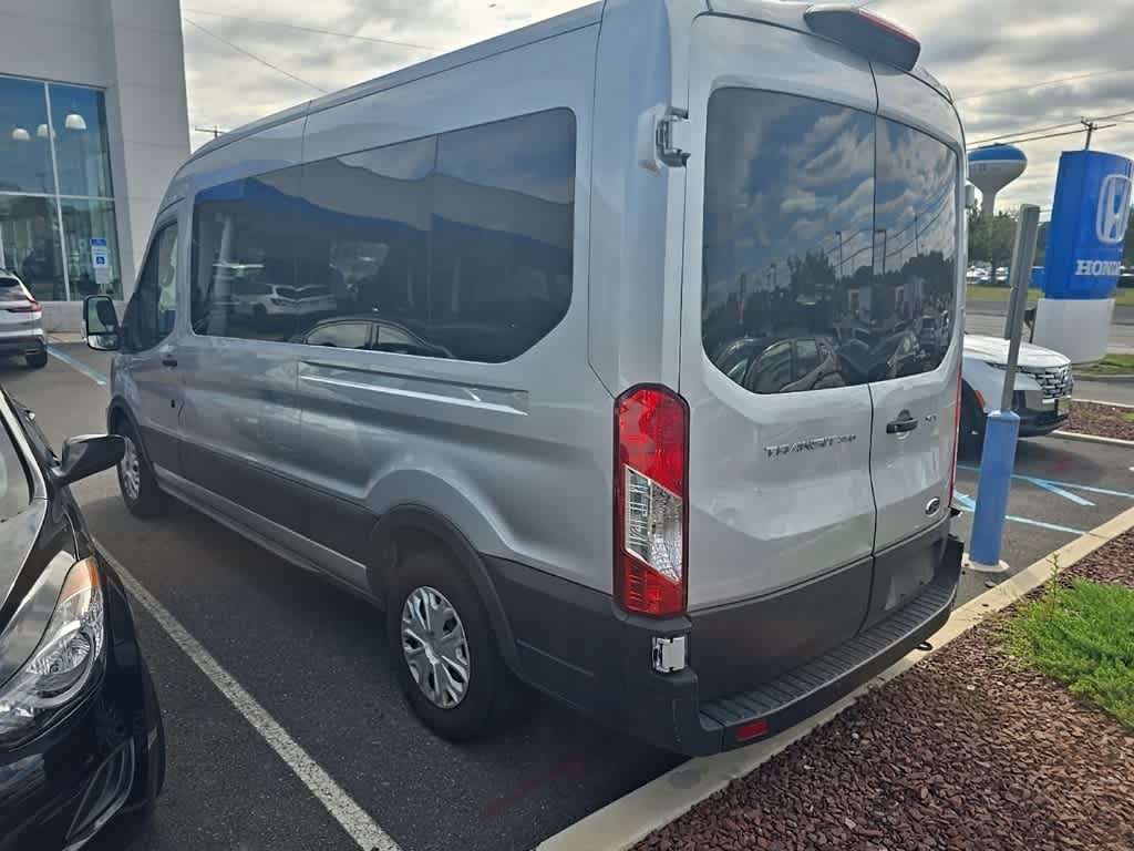 Thumbnail: 2023 Ford Econoline - 3