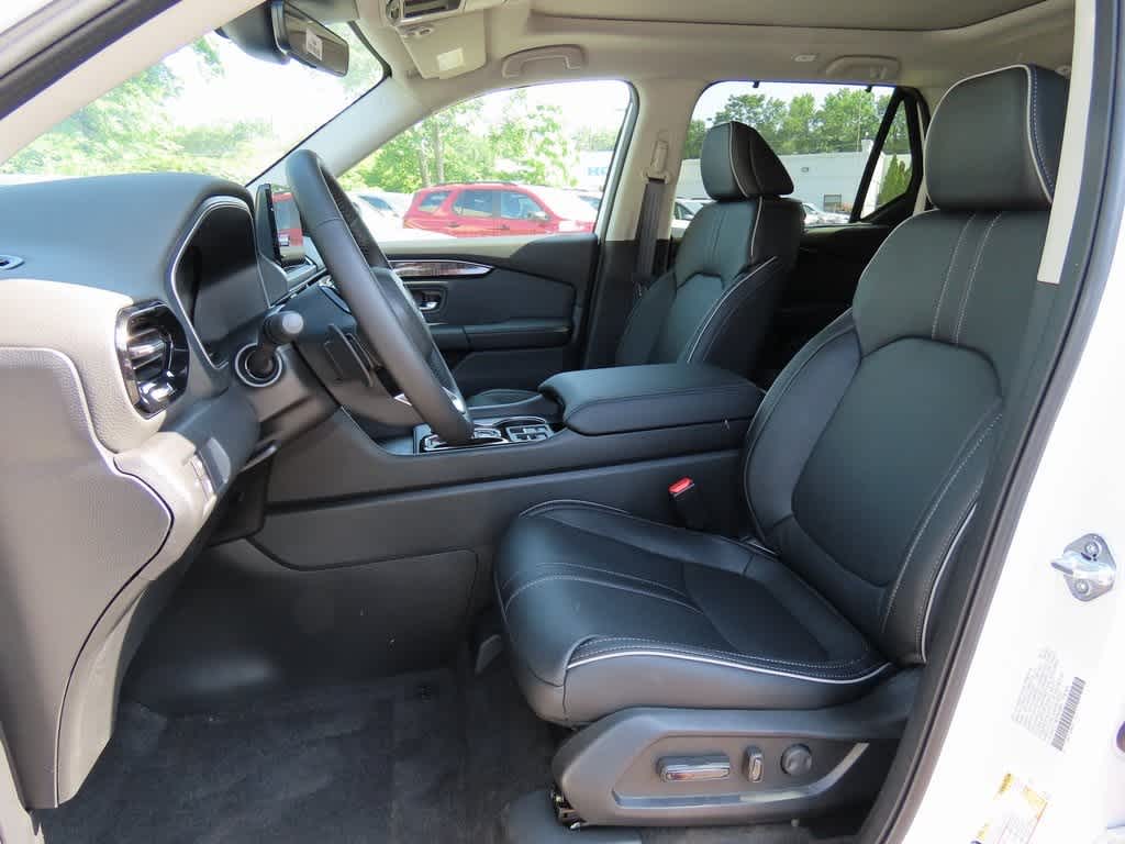 2025 Honda Pilot Elite 12