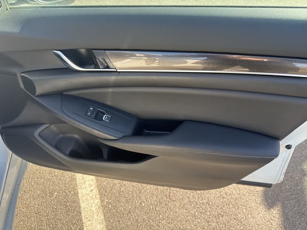 Thumbnail: 2022 Honda Accord - 15