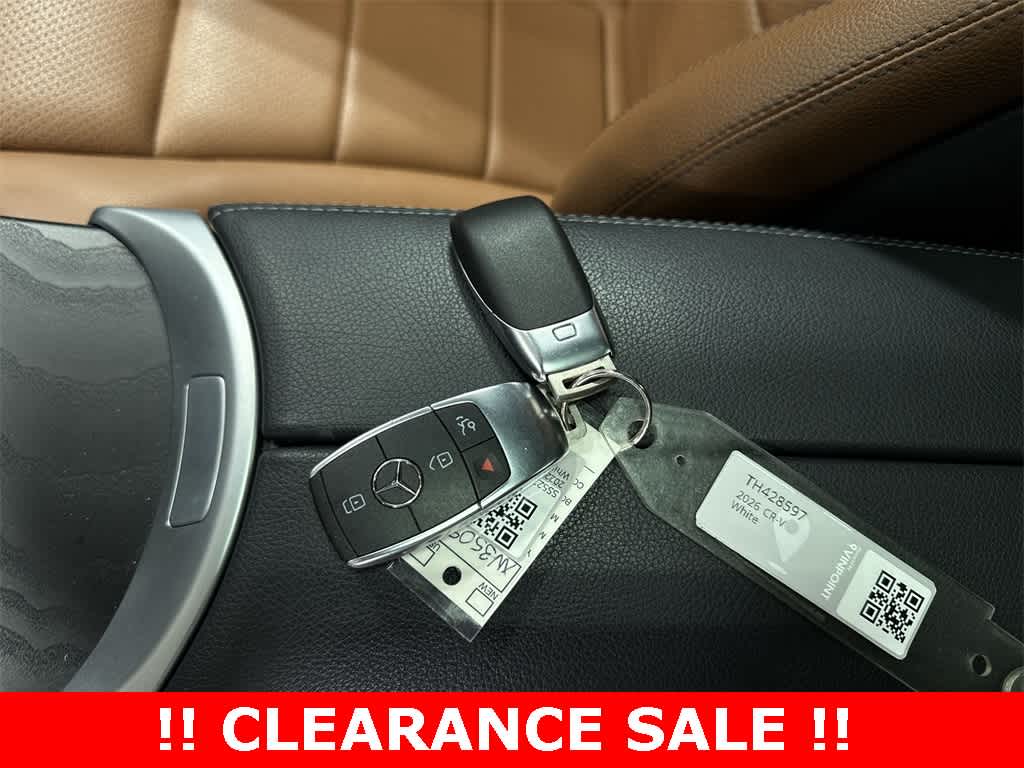 Thumbnail: 2022 Mercedes-Benz GLC - 33