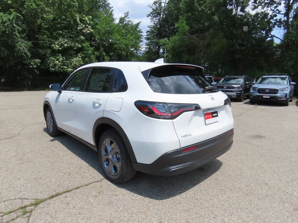 Thumbnail: 2026 Honda HR-V - 4