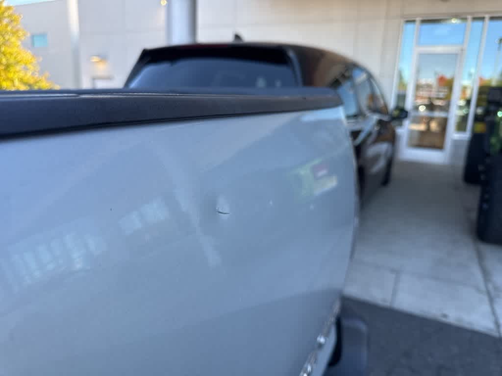 Thumbnail: 2011 Toyota Tacoma - 25