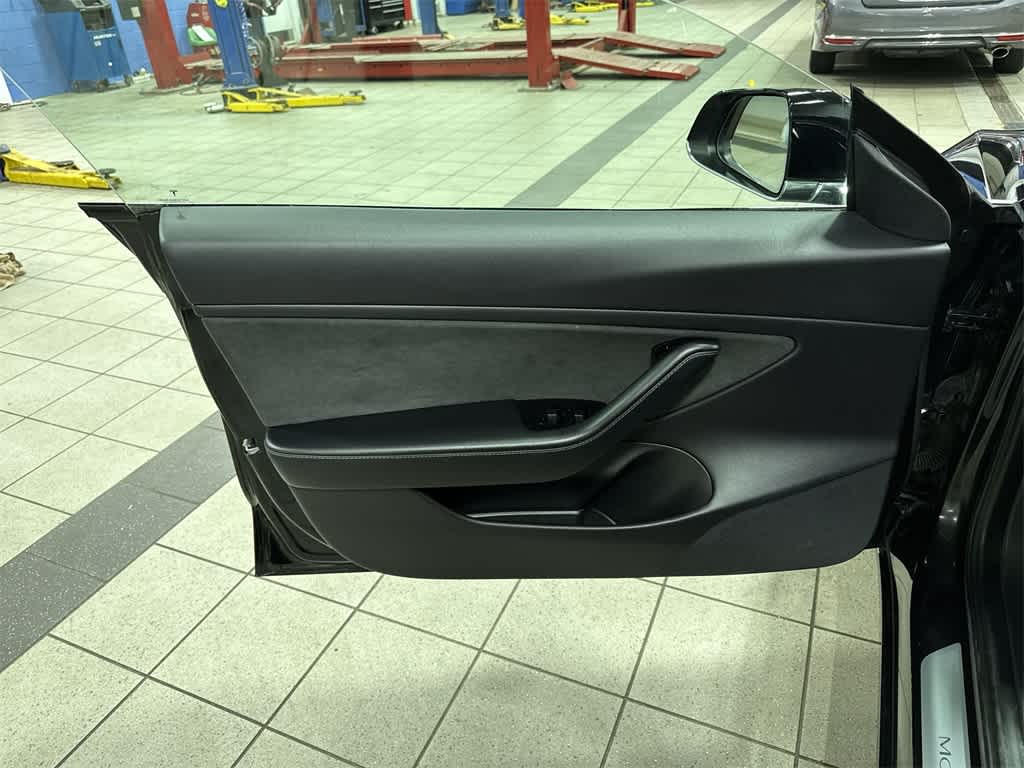 Thumbnail: 2019 Tesla Model 3 - 30