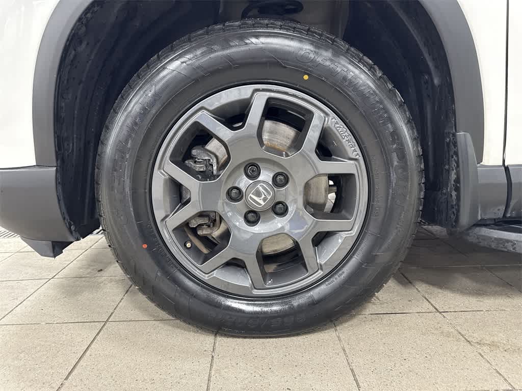 Thumbnail: 2023 Honda Pilot - 10