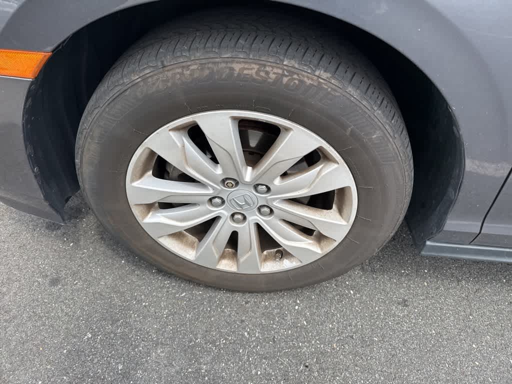 Thumbnail: 2019 Honda Odyssey - 10