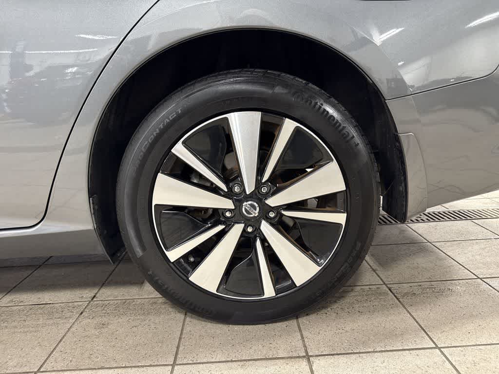 Thumbnail: 2021 Nissan Altima - 10