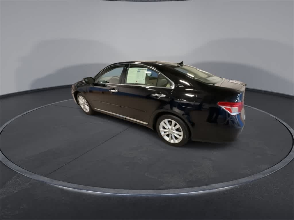 Thumbnail: 2011 Lexus ES - 6