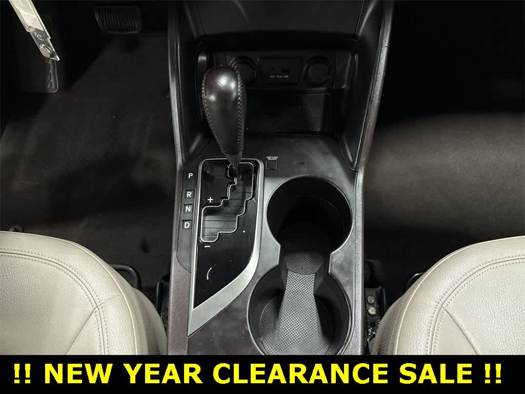 Thumbnail: 2011 Hyundai Tucson - 30