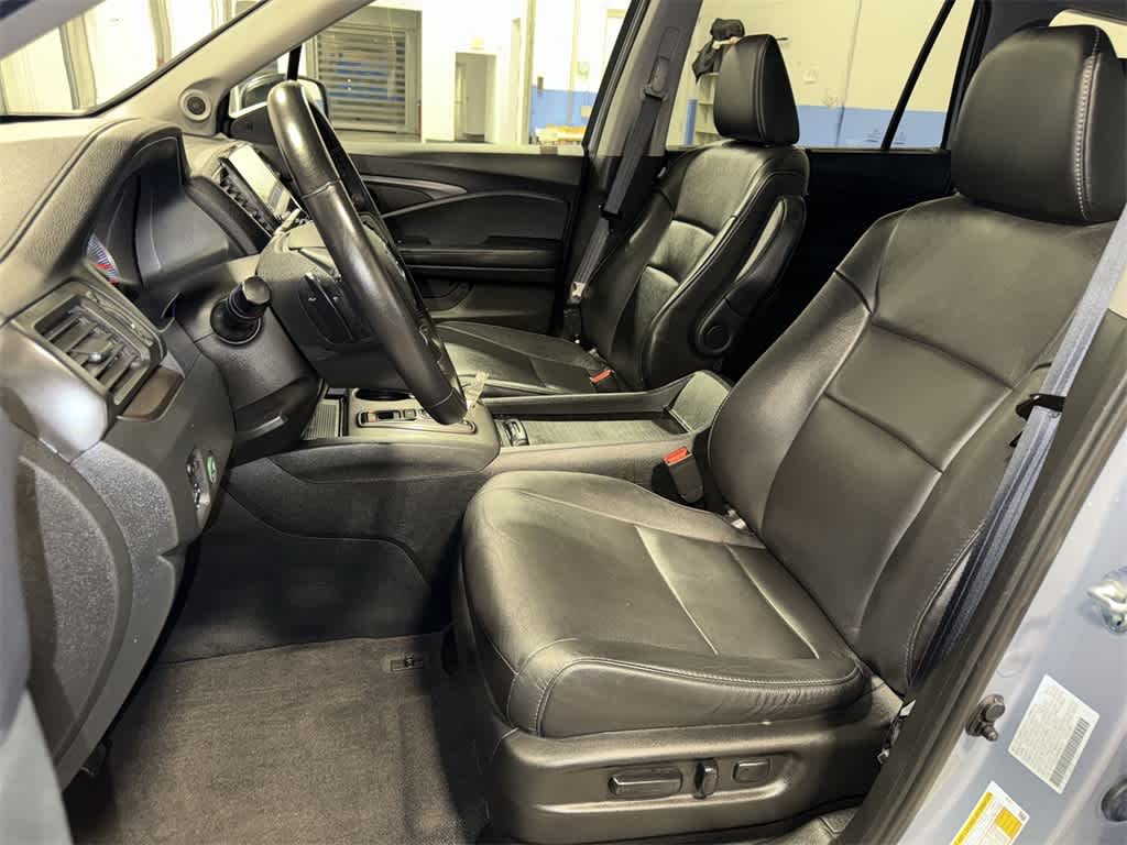 Thumbnail: 2022 Honda Pilot - 15