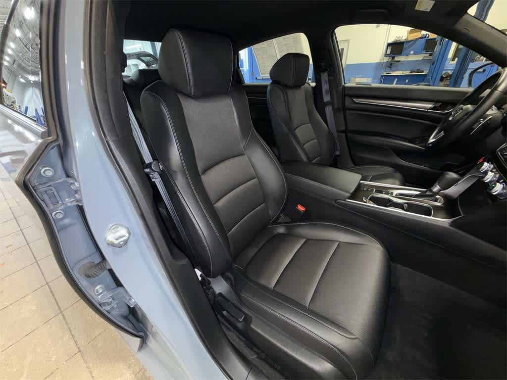 Thumbnail: 2022 Honda Accord - 16