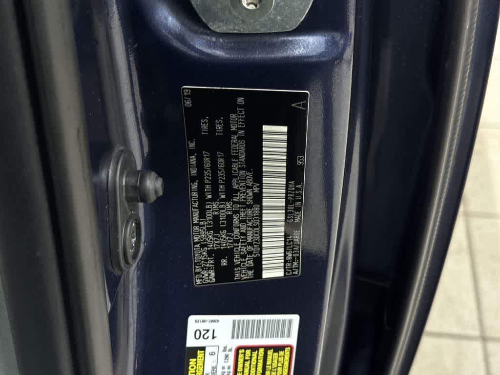 Thumbnail: 2020 Toyota Sienna - 14