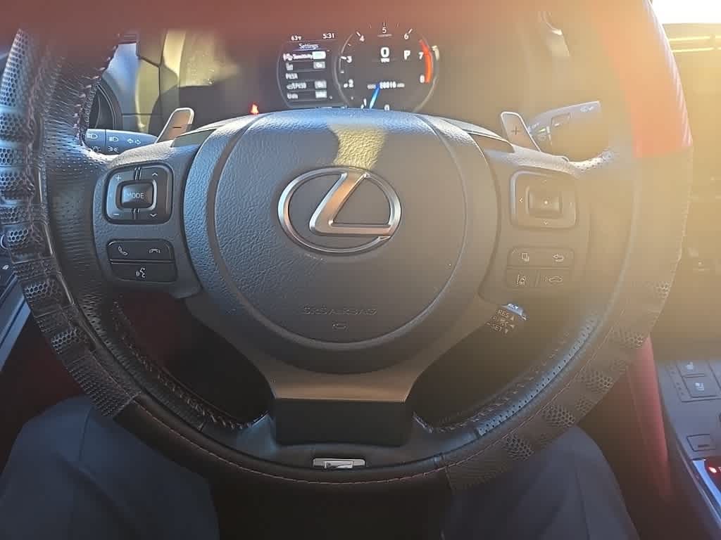 Thumbnail: 2023 Lexus IS - 25