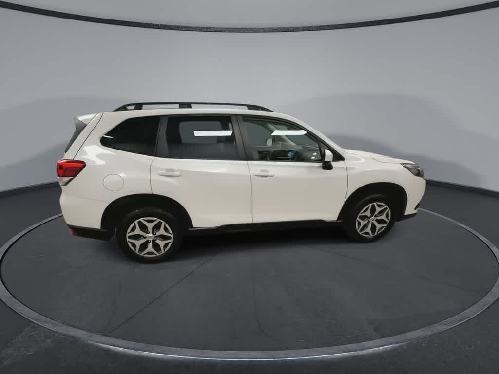 Thumbnail: 2023 Subaru Forester - 9