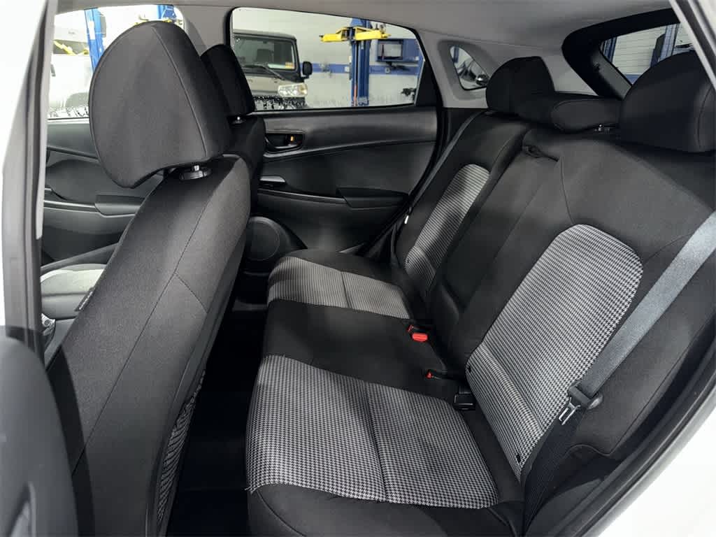 Thumbnail: 2021 Hyundai Kona - 17