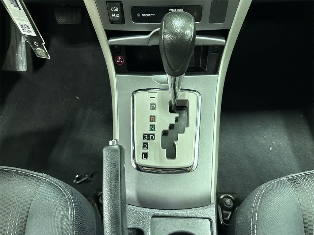 Thumbnail: 2012 Toyota Corolla - 30