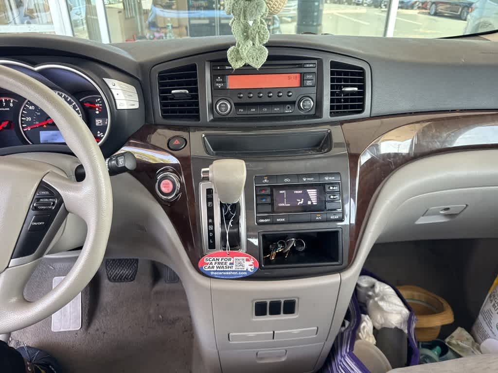 Thumbnail: 2015 Nissan Quest - 13