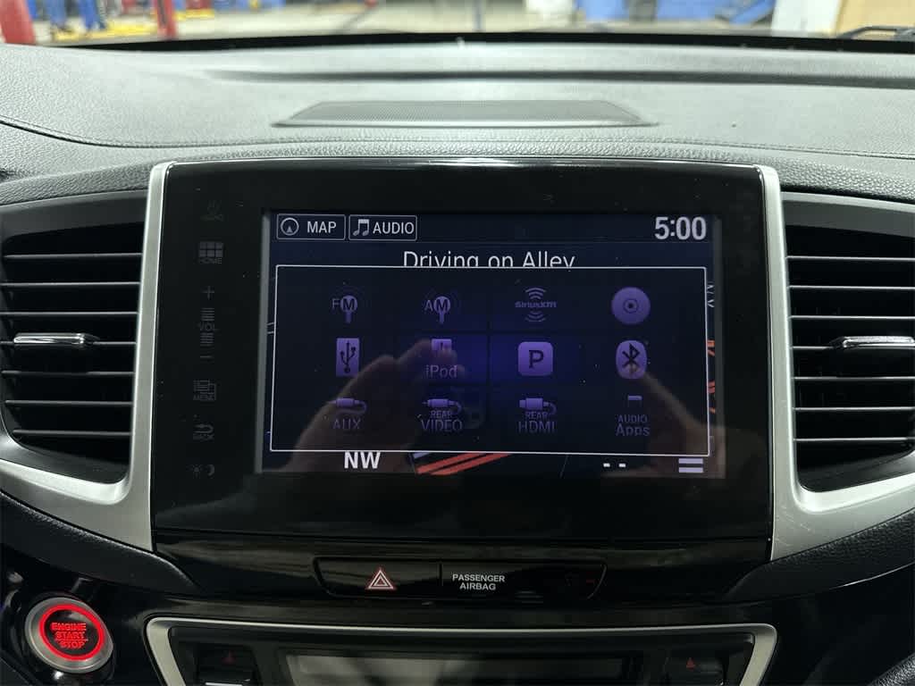 Thumbnail: 2016 Honda Pilot - 22