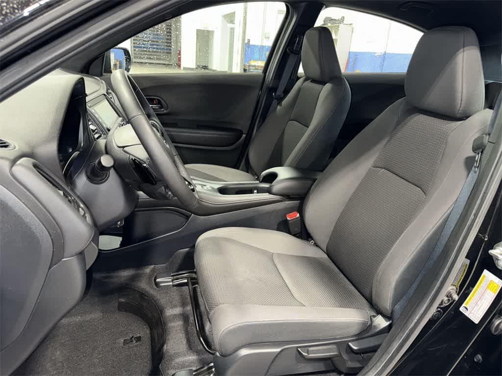 Thumbnail: 2020 Honda HR-V - 15