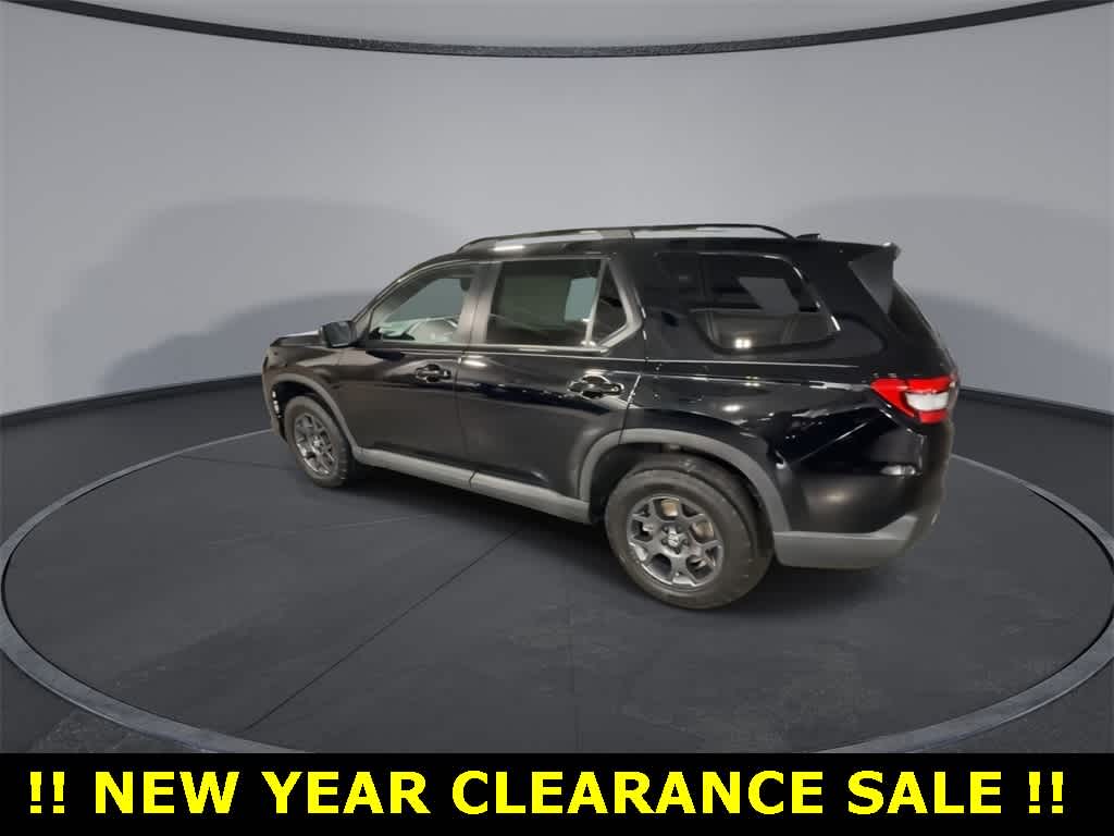 Thumbnail: 2023 Honda Pilot - 6