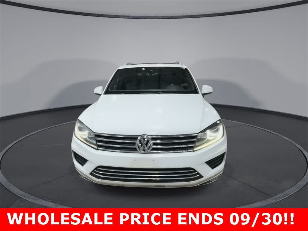 Thumbnail: 2017 Volkswagen Touareg - 3