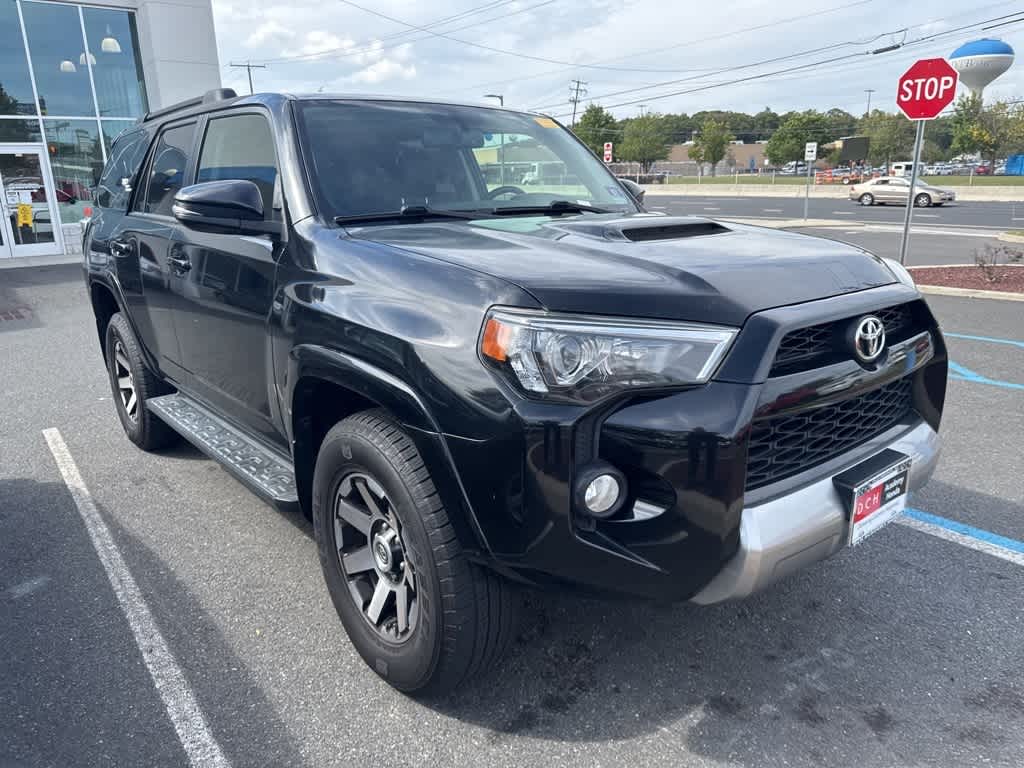 Thumbnail: 2019 Toyota 4Runner - 5