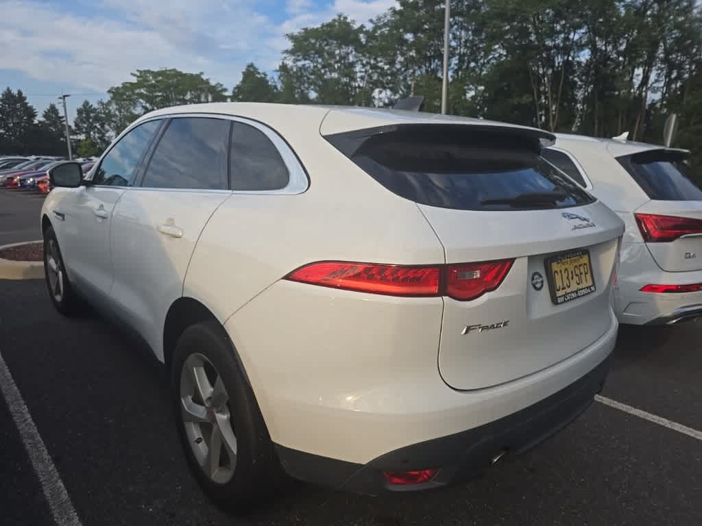 Thumbnail: 2020 Jaguar F-Pace - 11