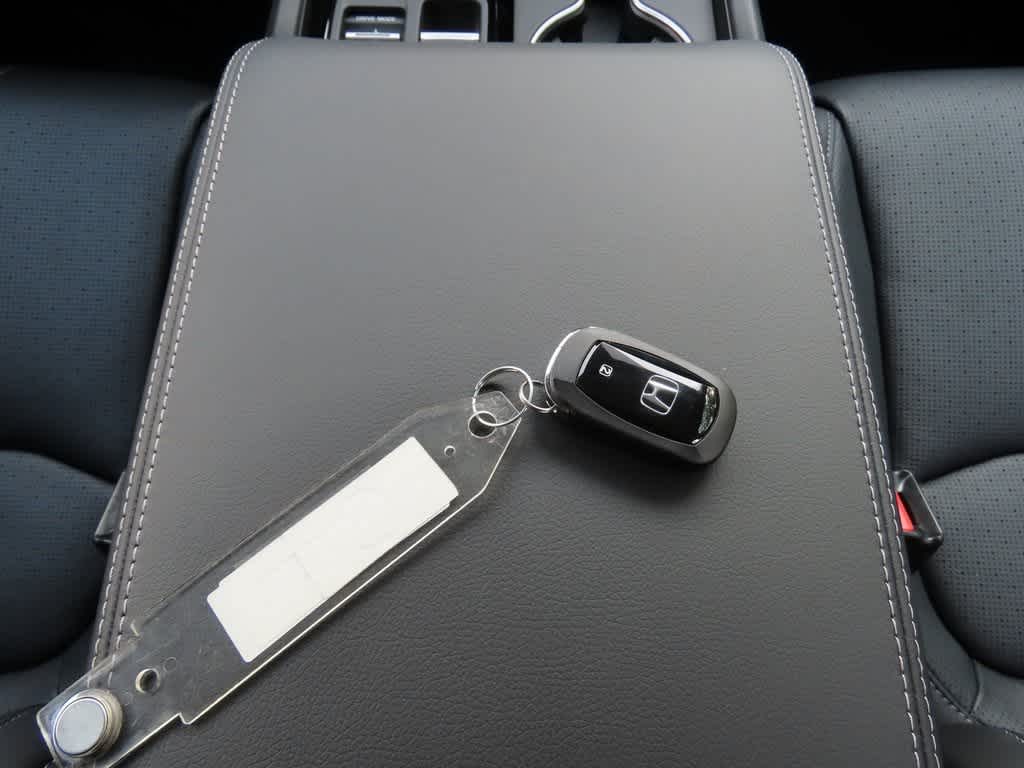 Thumbnail: 2025 Honda Pilot - 26